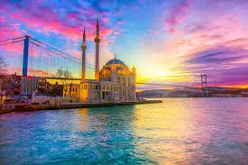 Where East Meets West: Unveiling the Enchanting Enigma of Istanbul